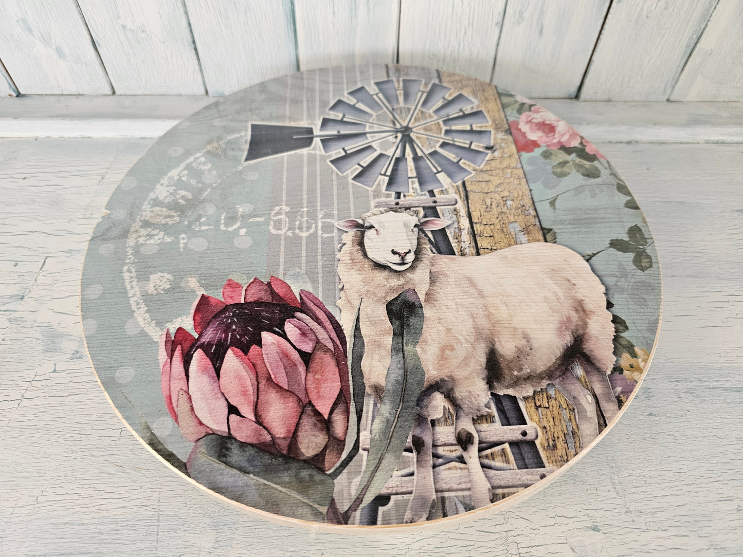 Cake stand