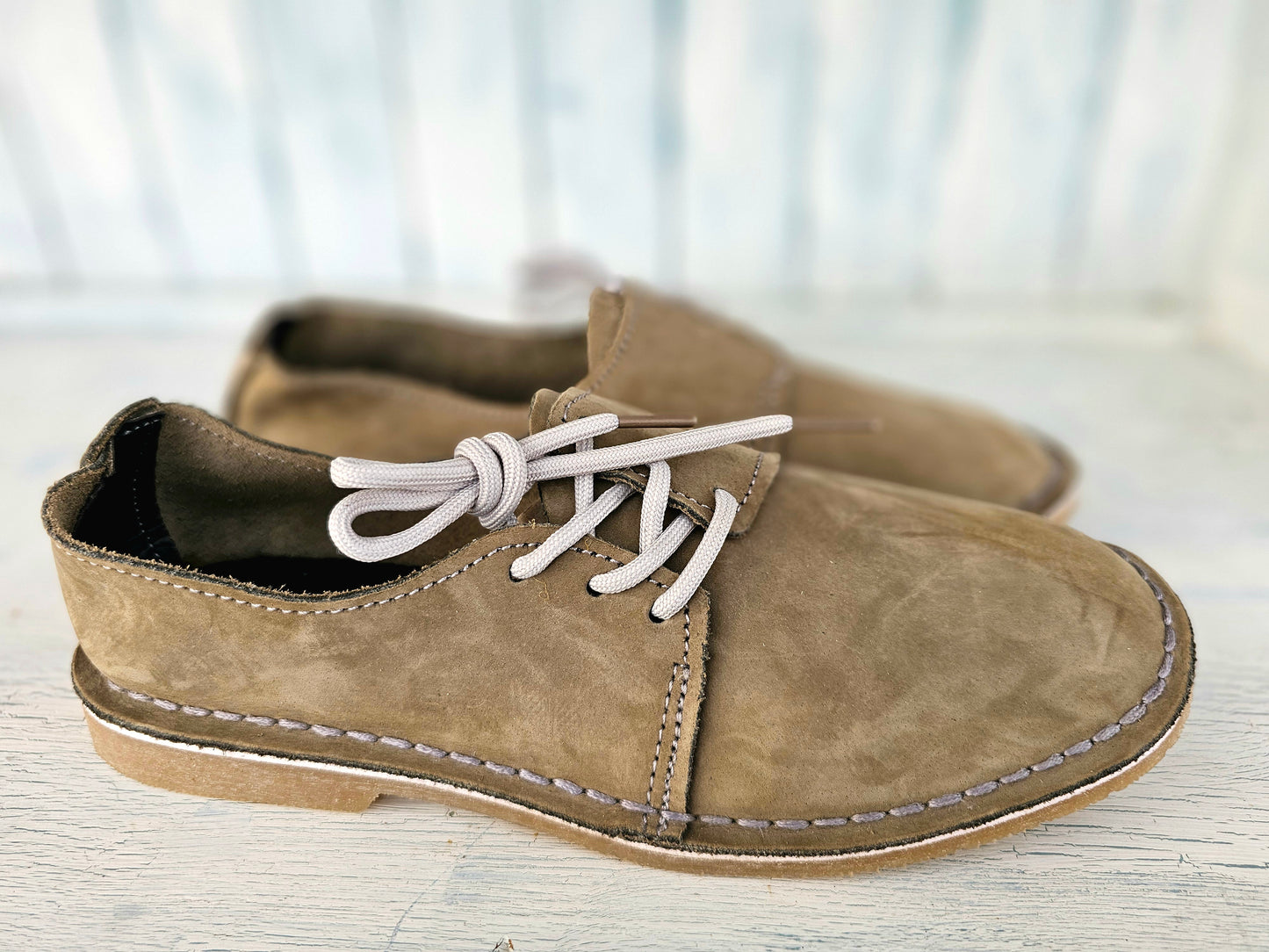 Low cut leather vellies - Olive side lace
