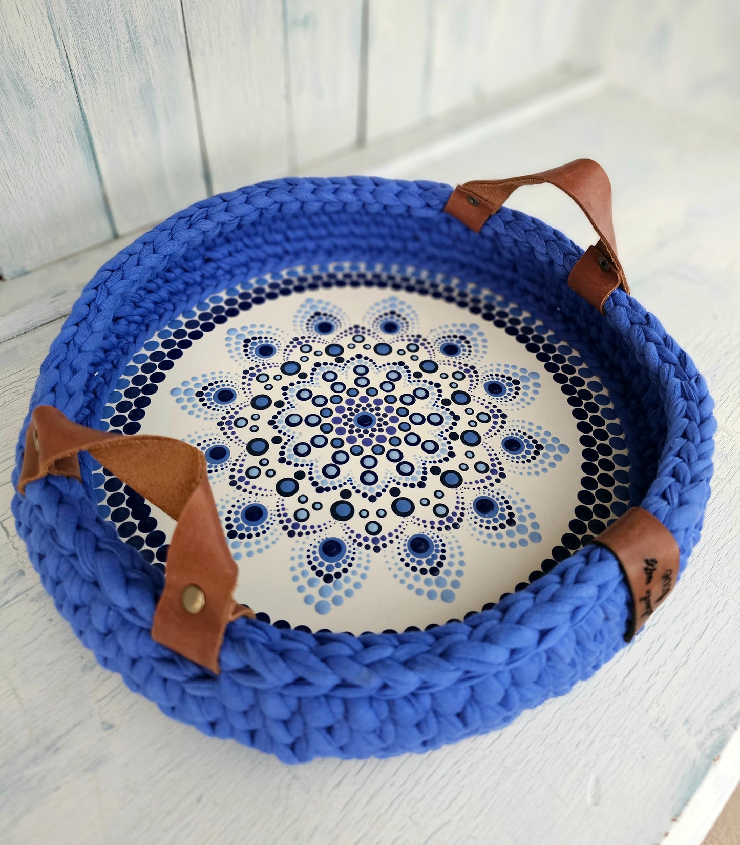 Braided hand crafted tray 35cm