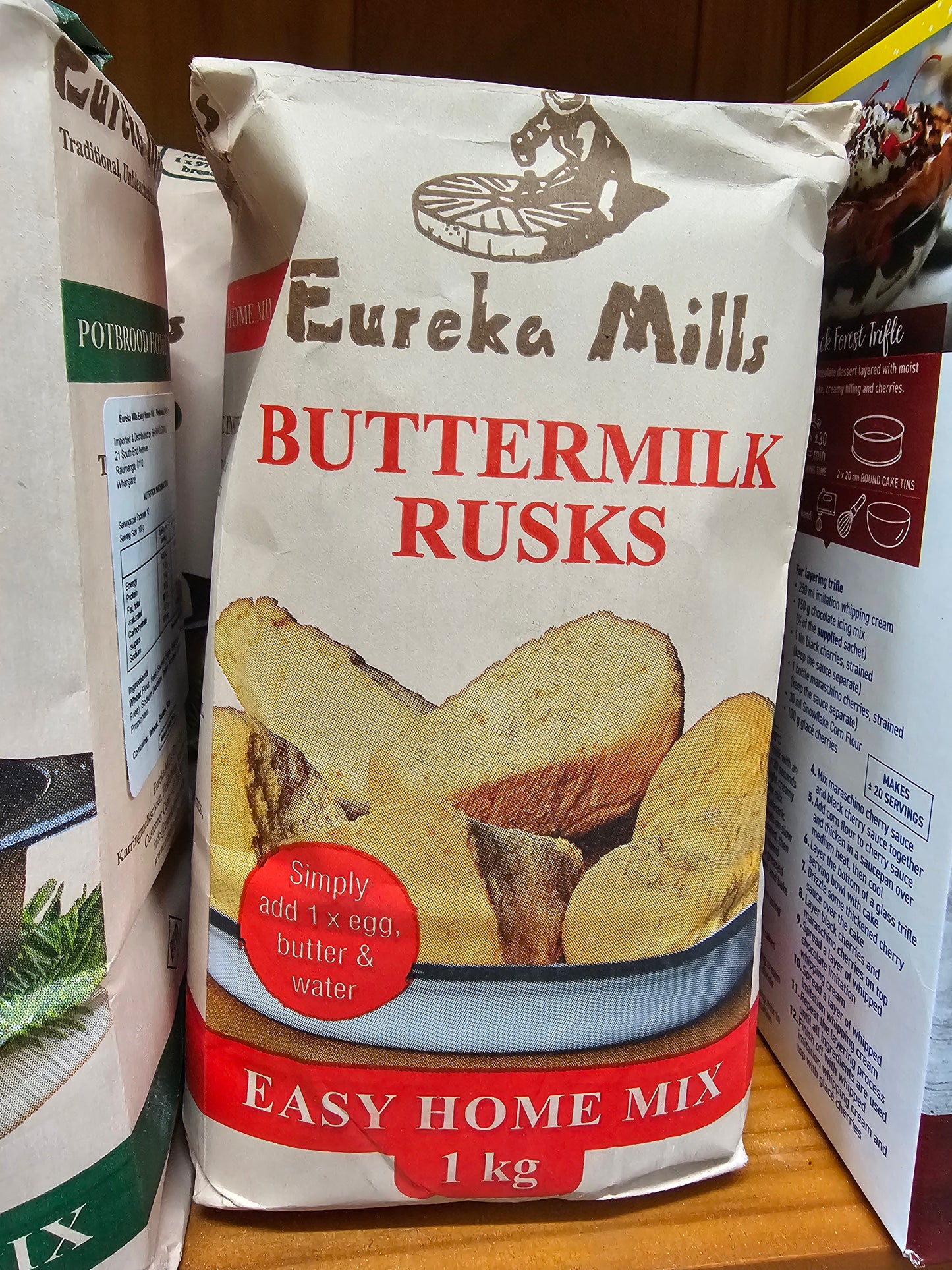 Eureka Mills Easy Home Buttermilk Rusks mix - 1kg BB 25/6/25