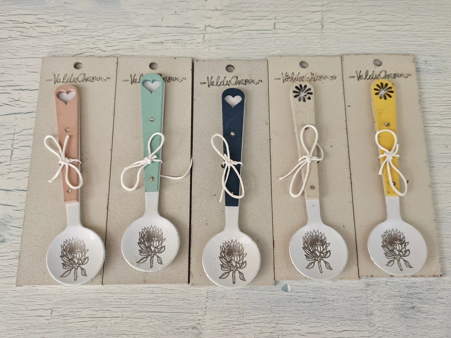 Enamel sugar spoon - Protea (multiple colors)