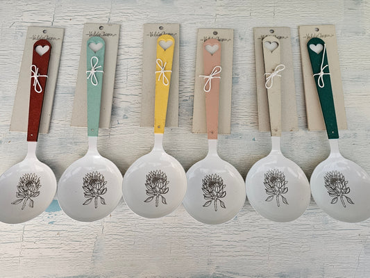 Enamel dish up spoon (multiple colors) Protea Large