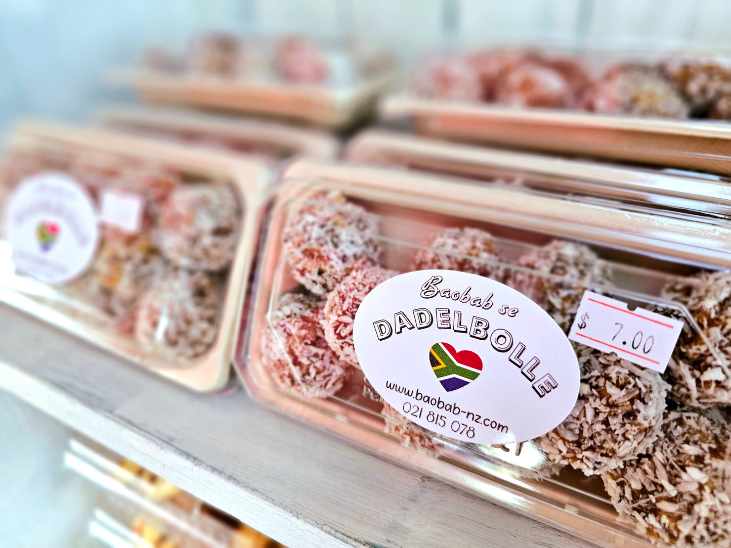 Dadel bolletjies 8's