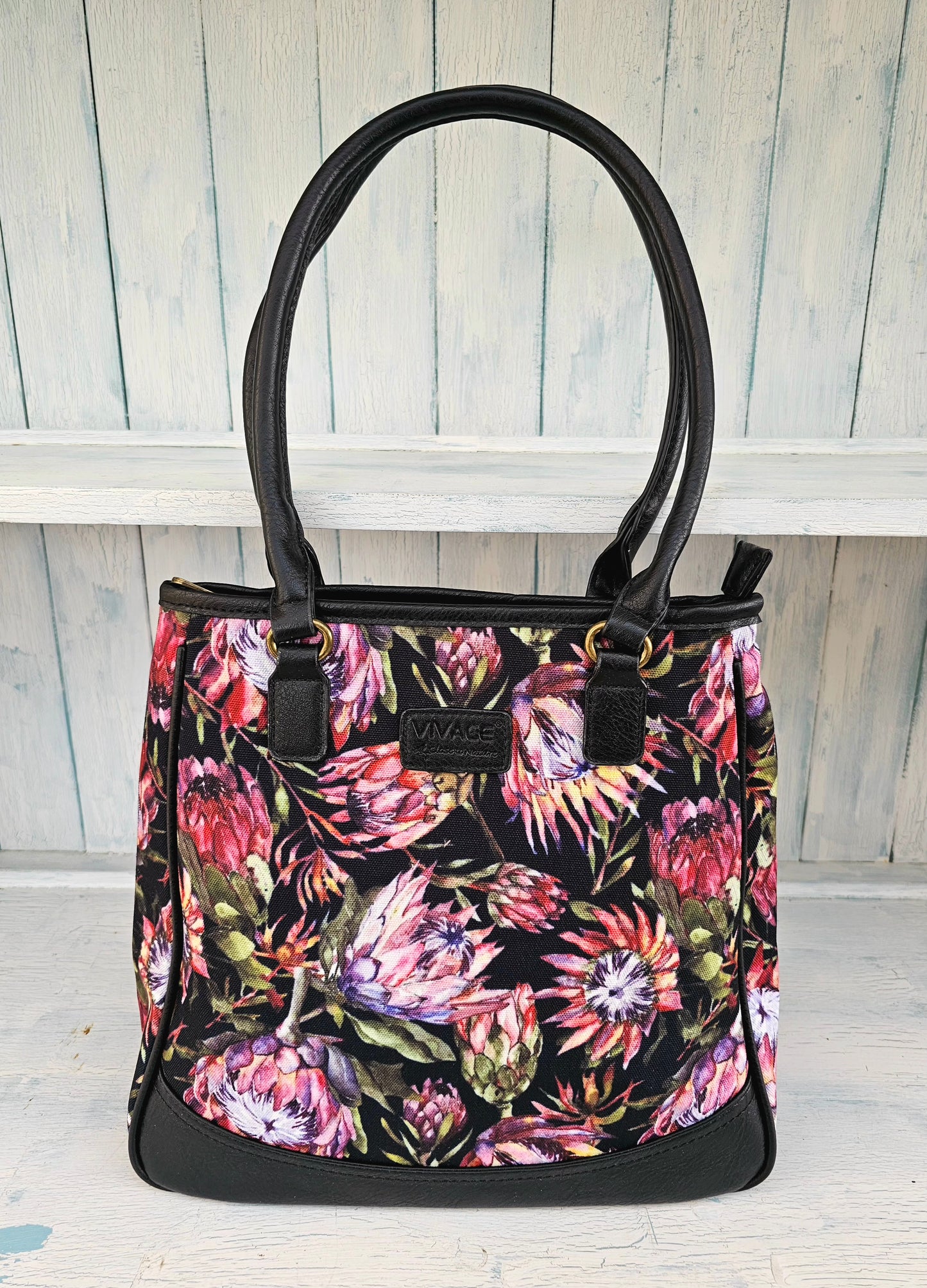 Black Handbag - Proteas