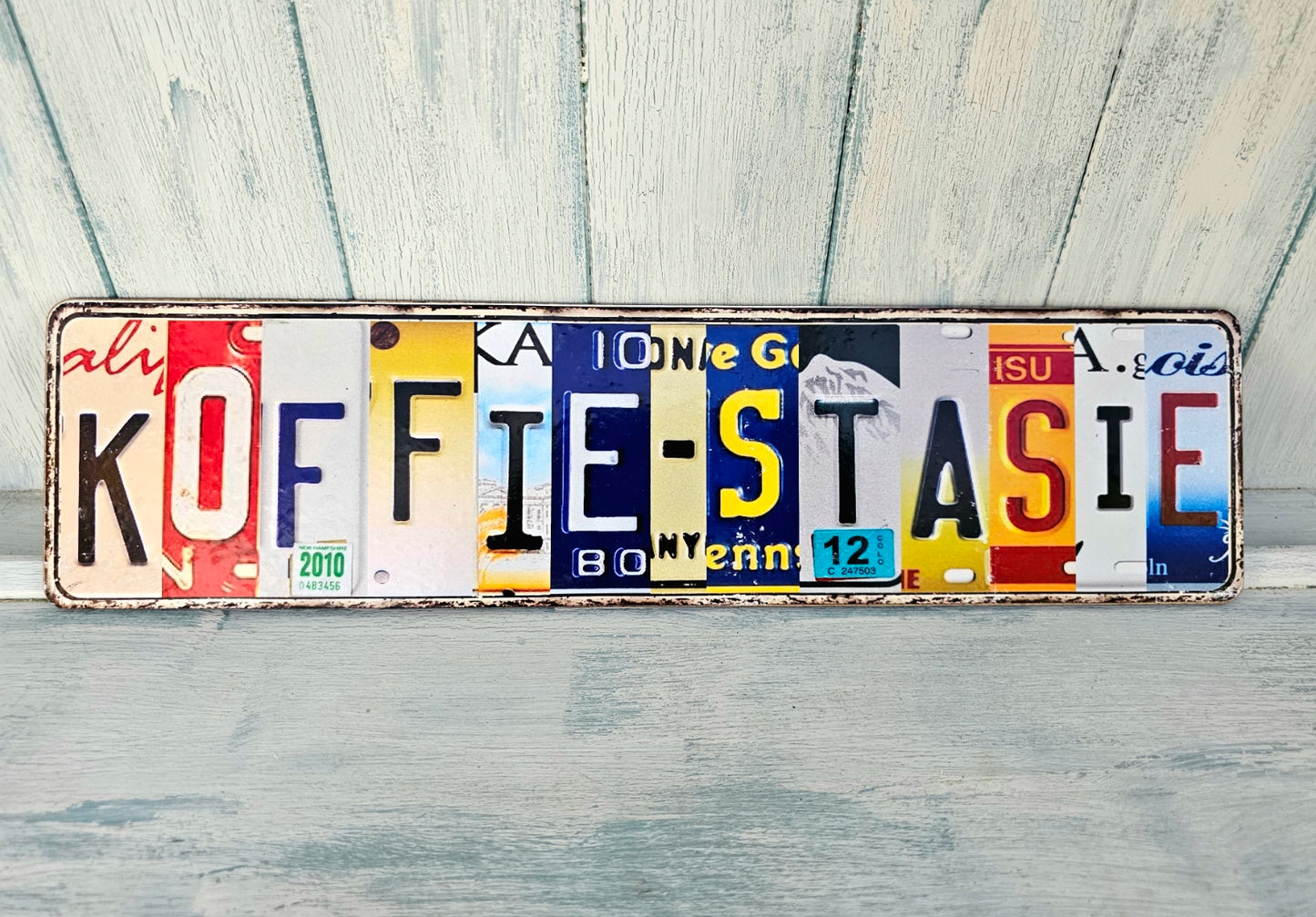 Koffiestasie wooden number plate