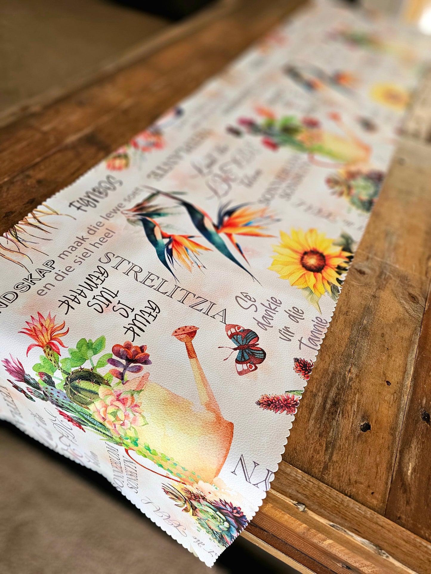 Table Runner - Vinyl/canvas