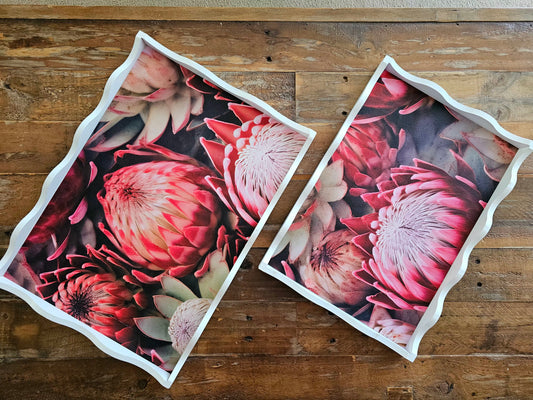 Wooden tray with Vinyl design