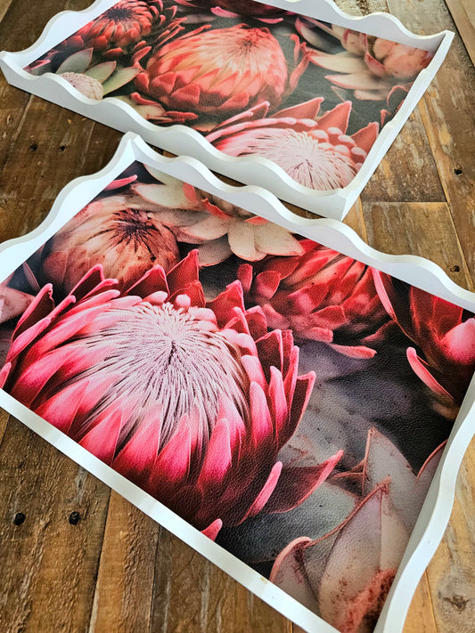 Wooden tray with Vinyl design