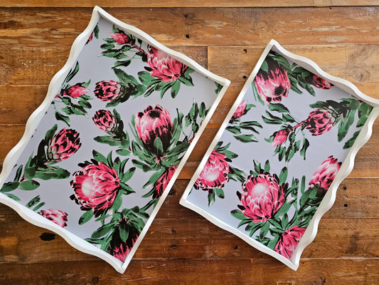 Wooden tray with Vinyl design