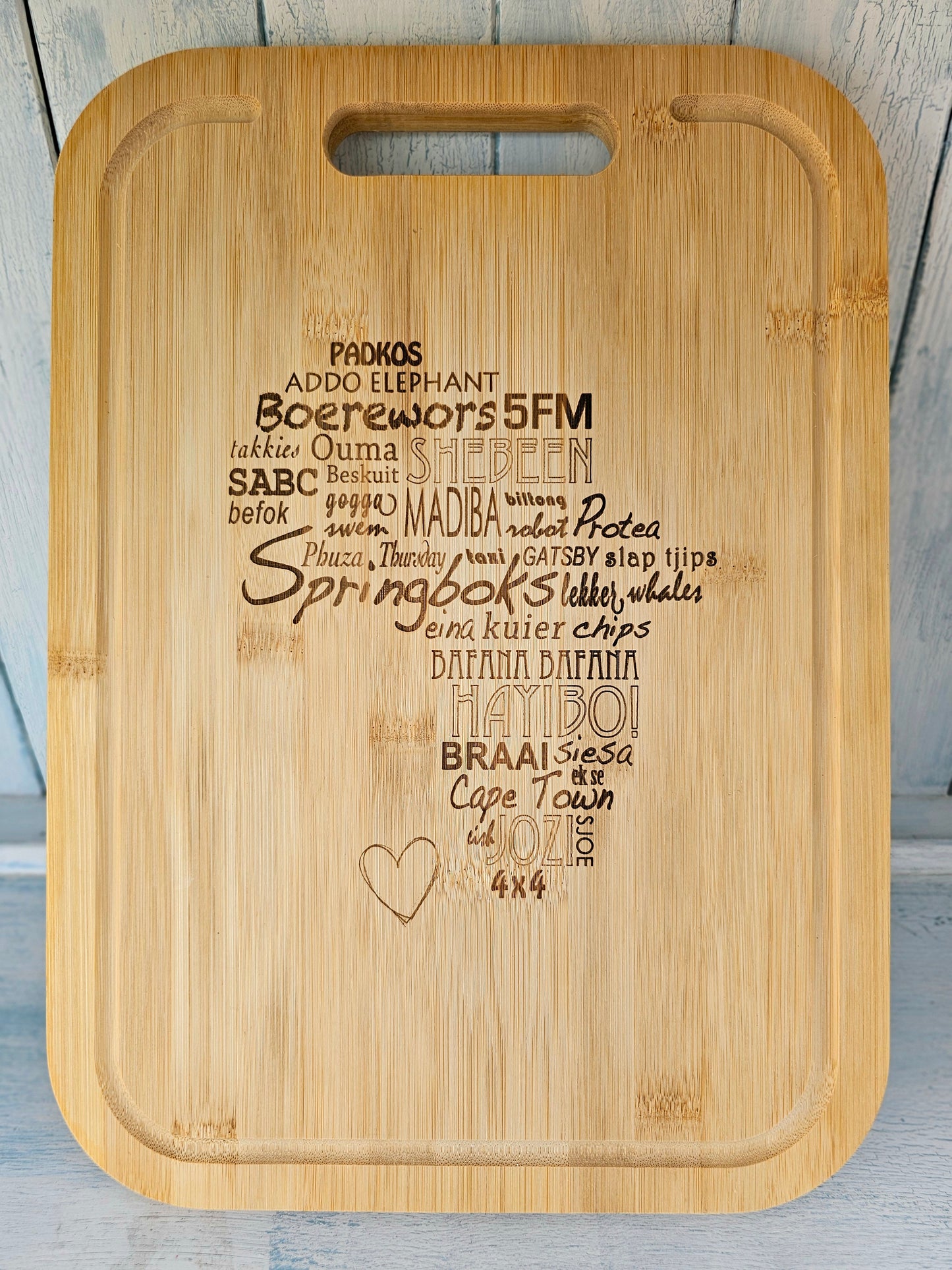 Bamboo cutting board - Africa