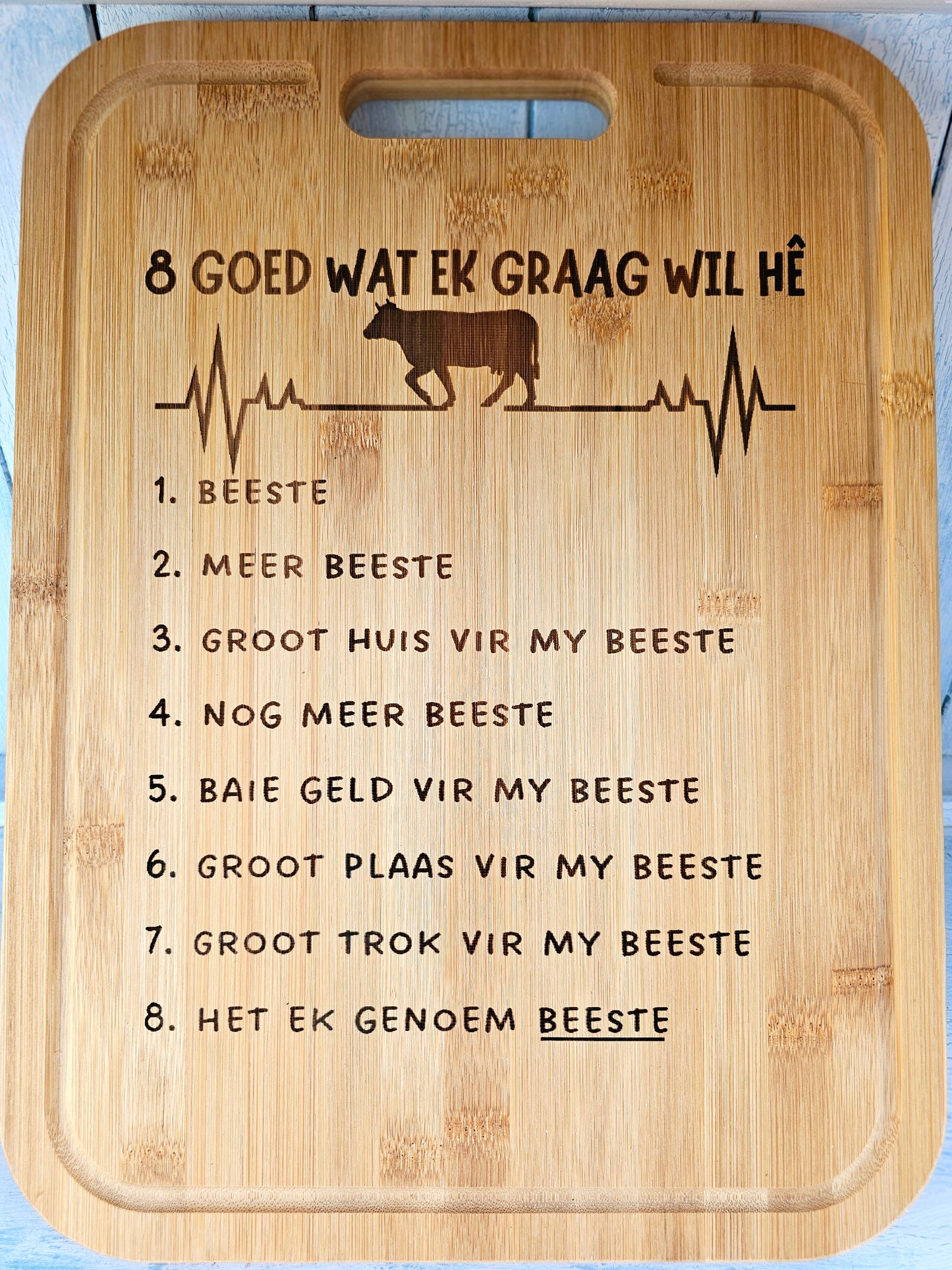 Bamboo cutting board - Beeste