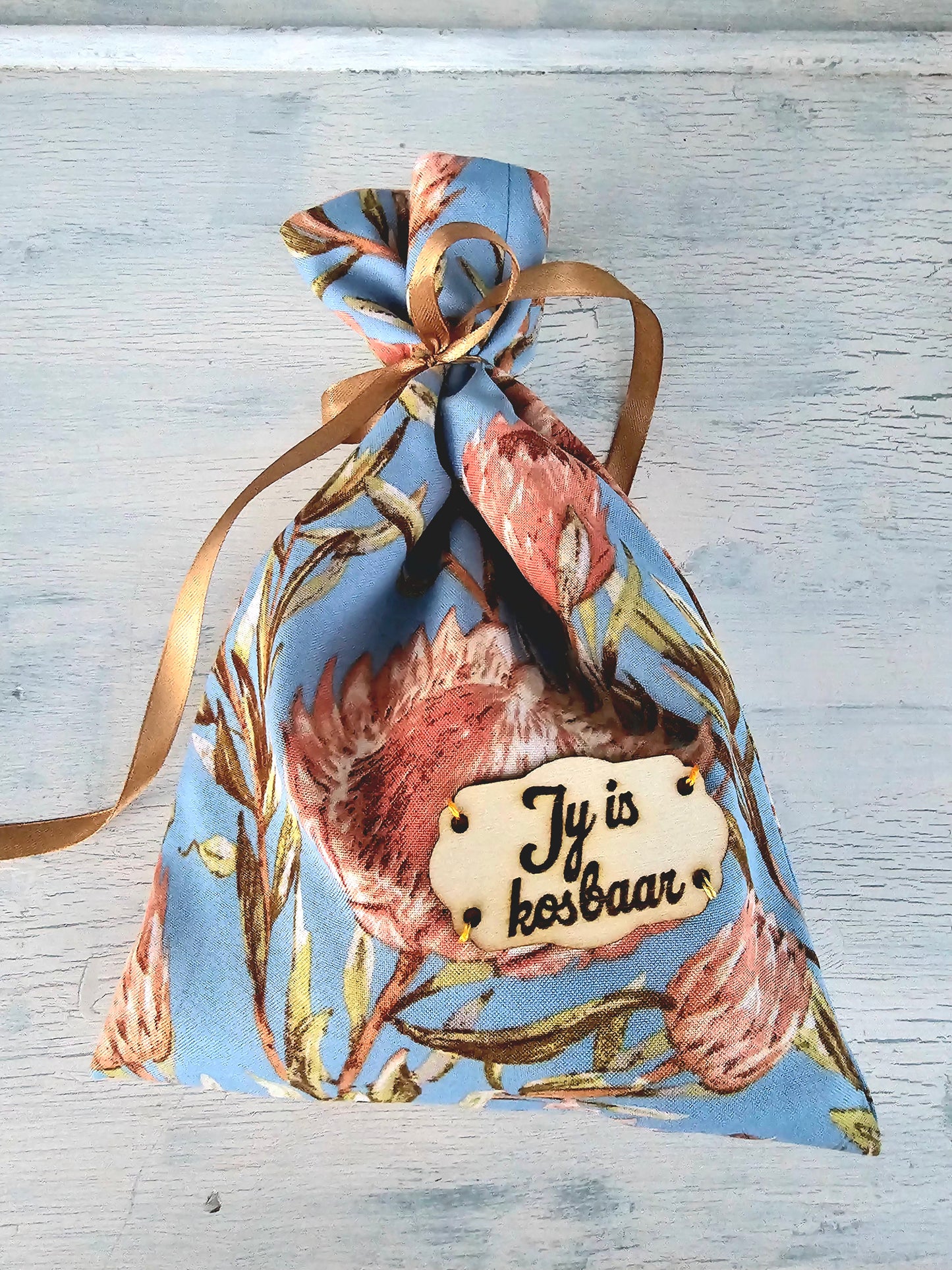 Gift set - Mossie earing & bookmark set, cookies