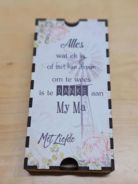 Chocolate/trinket gift box - ma