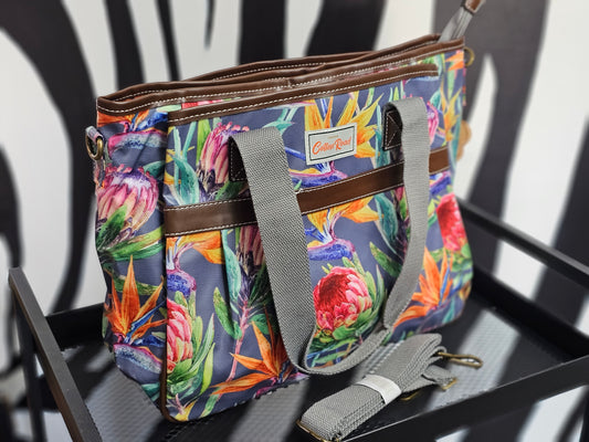 Handbag Proteas & Strelitzias