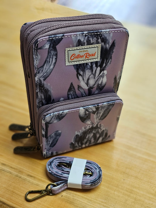 Sling purse