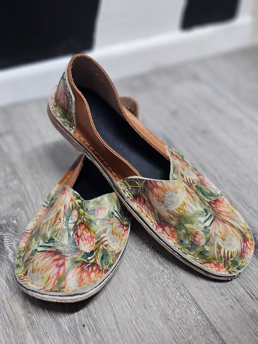 Handmade leather Vellies - Proteas