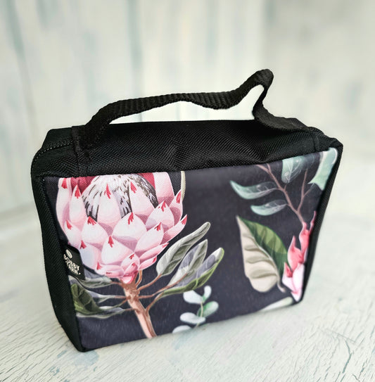 Bobby Yarn - OUCH POUCH, First aid mini case