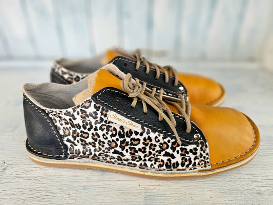 Leopard print Mustard low cut Vellie