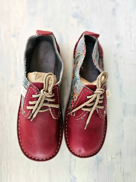 Low cut Vellies - Maroon & floral