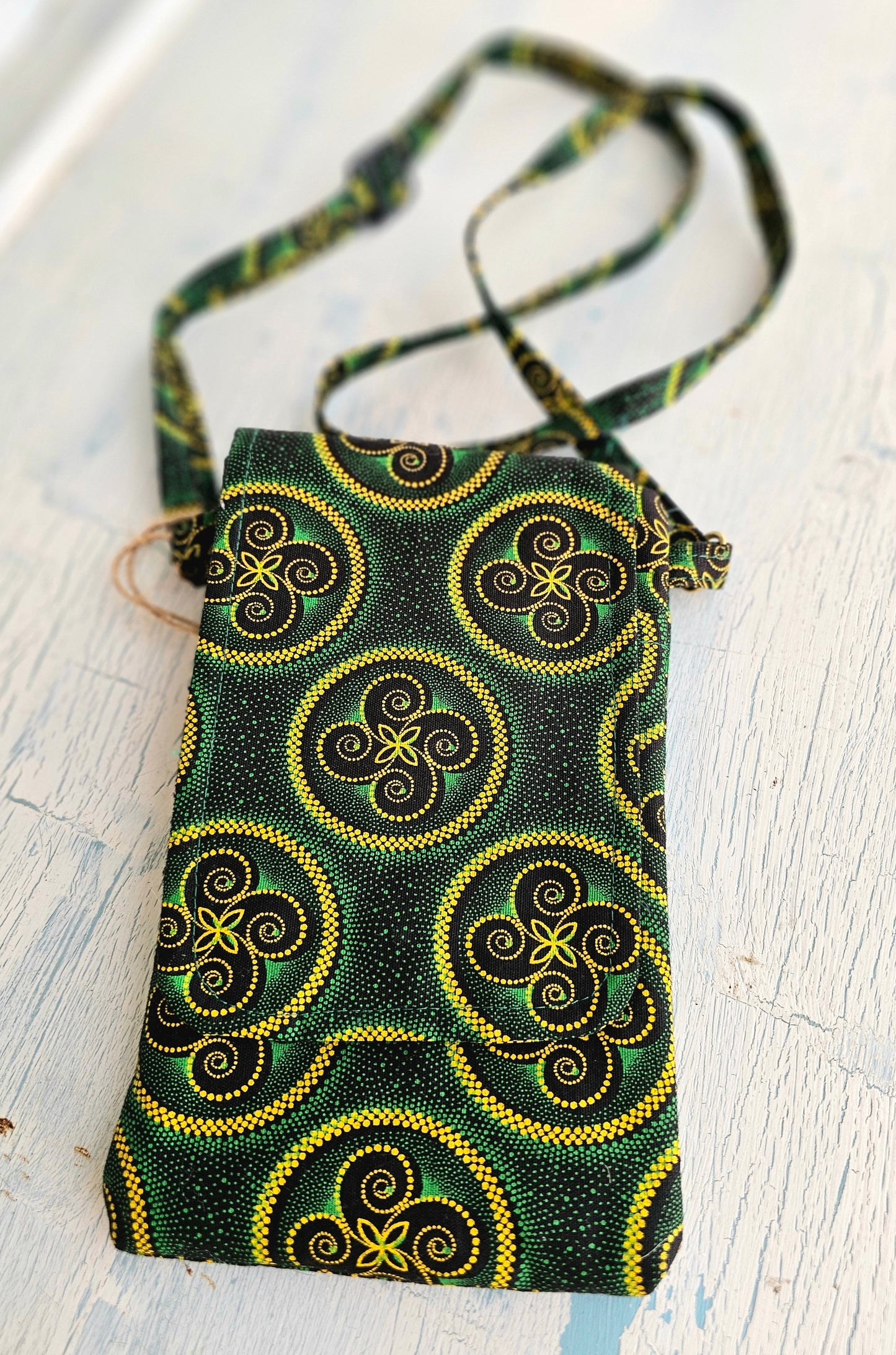 shweshwe sling bag - multiple options