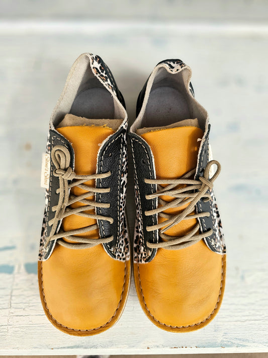Leopard print Mustard low cut Vellie