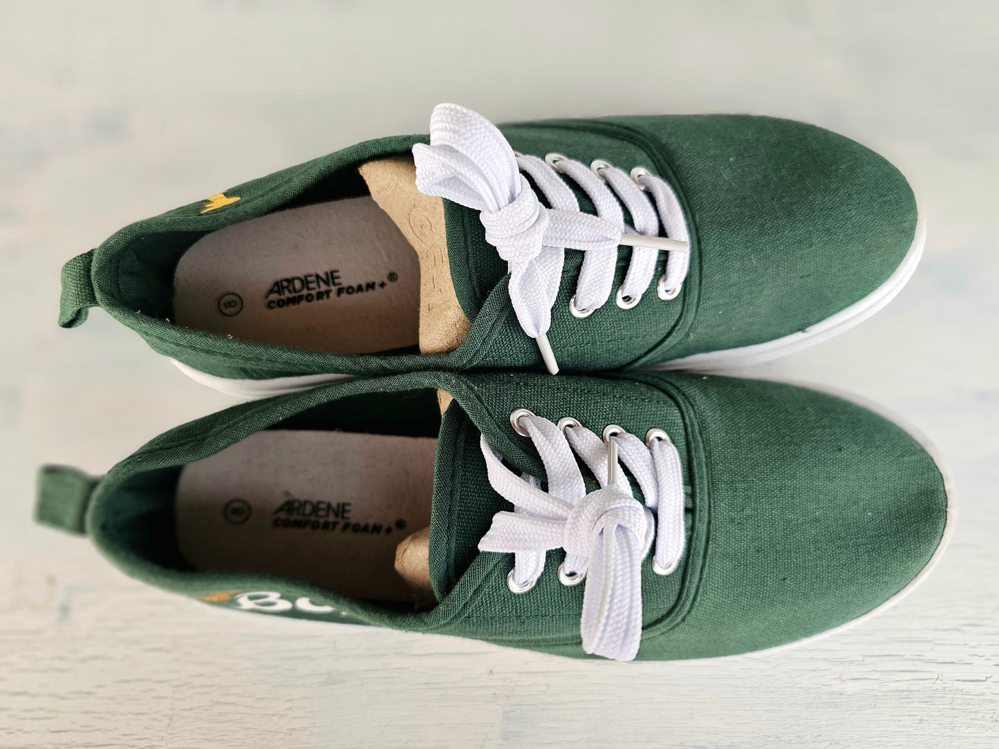 Bokkie tekkies